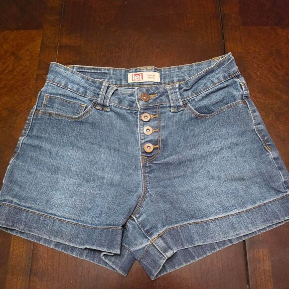 lei Pants - L.e.i. Denim Buttonfly Shorts - Y2k